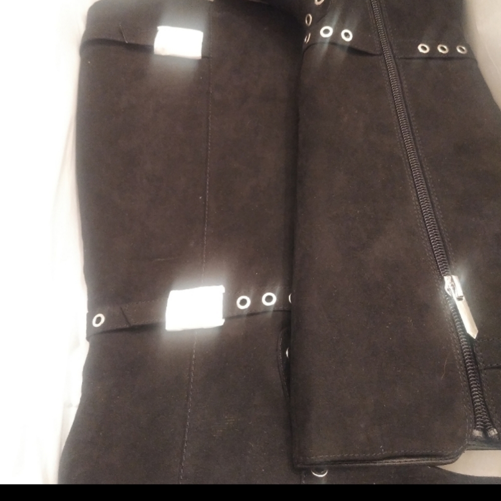Sam Edelman Pia Grommet Girls Tall Boot. - Picture 4 of 5
